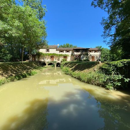 Gite Le Moulin Samsara Homps  Exteriör bild