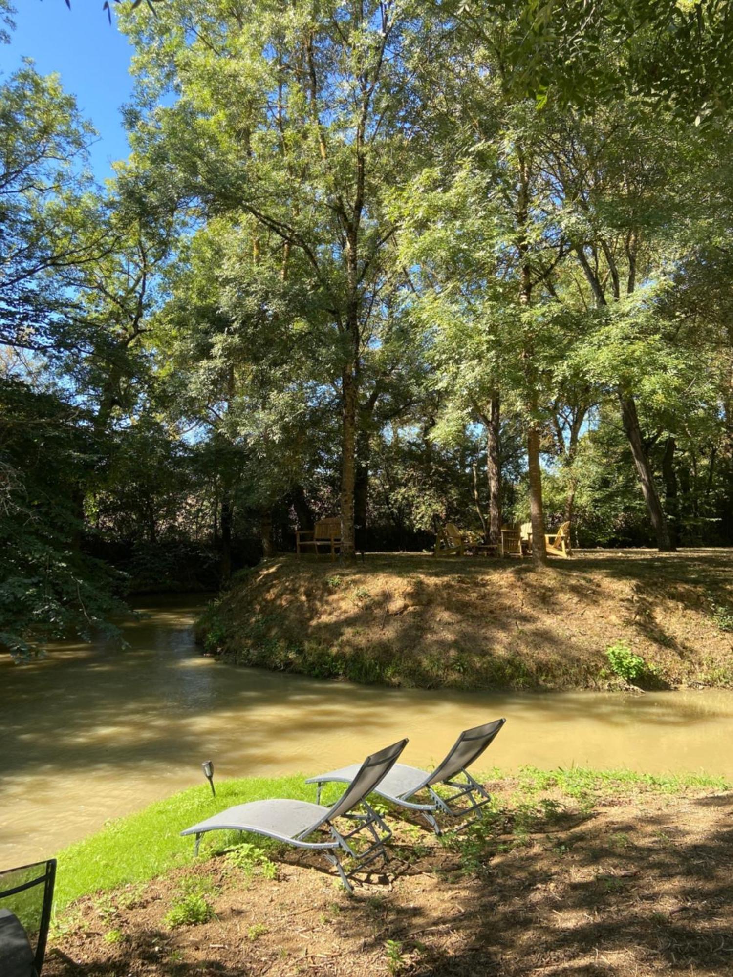 Gite Le Moulin Samsara Homps  Exteriör bild