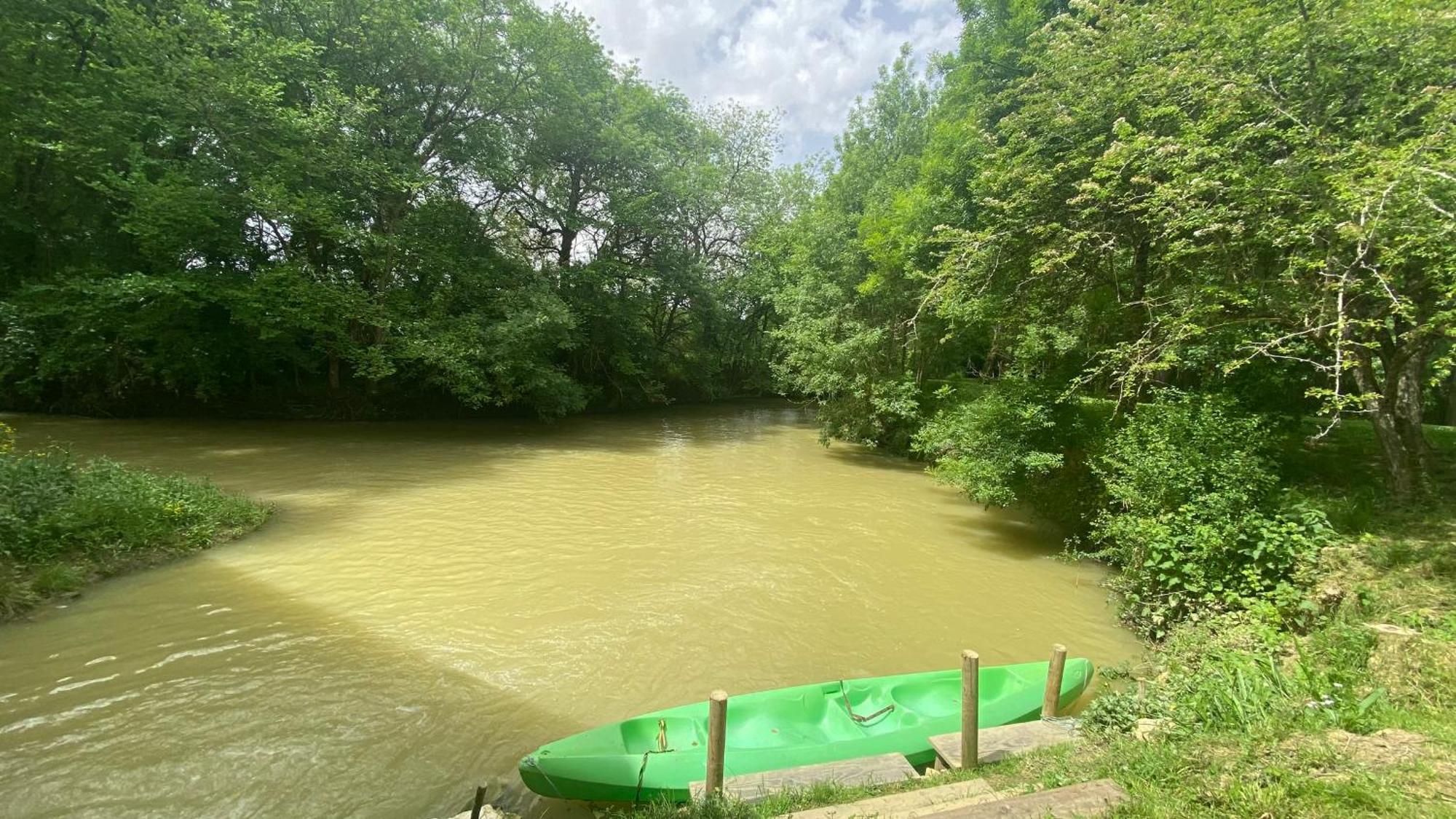 Gite Le Moulin Samsara Homps  Exteriör bild